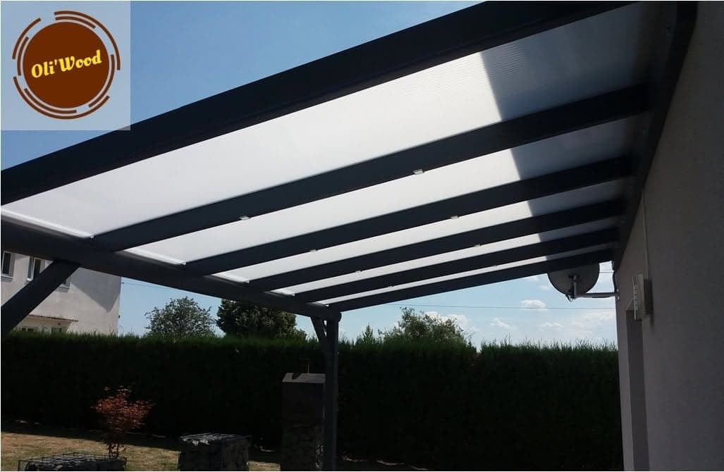 Pergola avec couverture polycarbonate