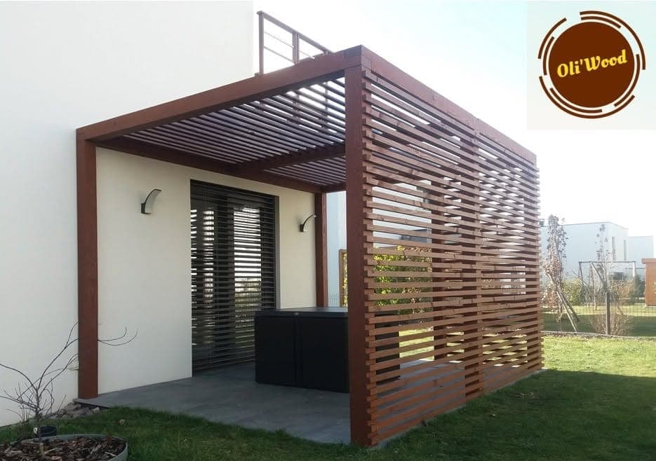 Pergola avec claustra brise-vue