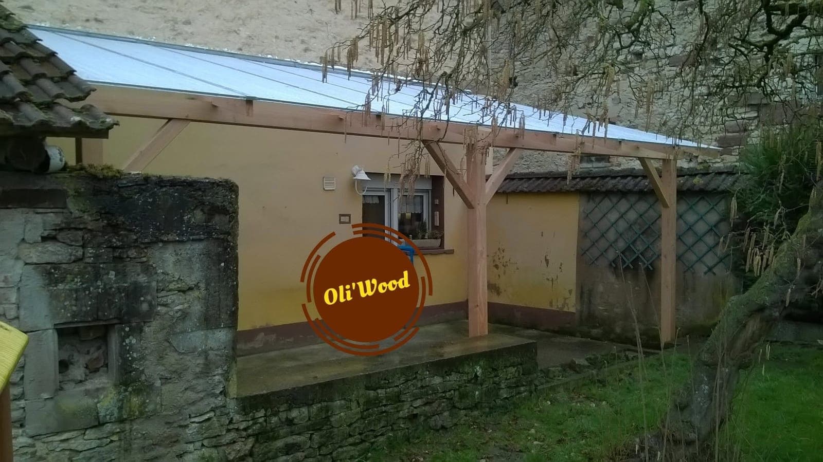 Abri de terrasse en bois